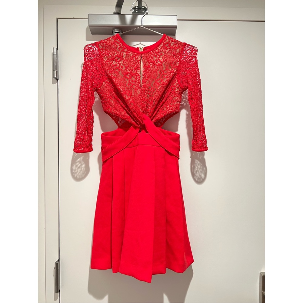 three floor lace dress